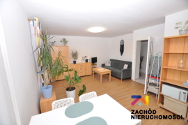 Przestronna Kawalerka Os. Zastalowskie